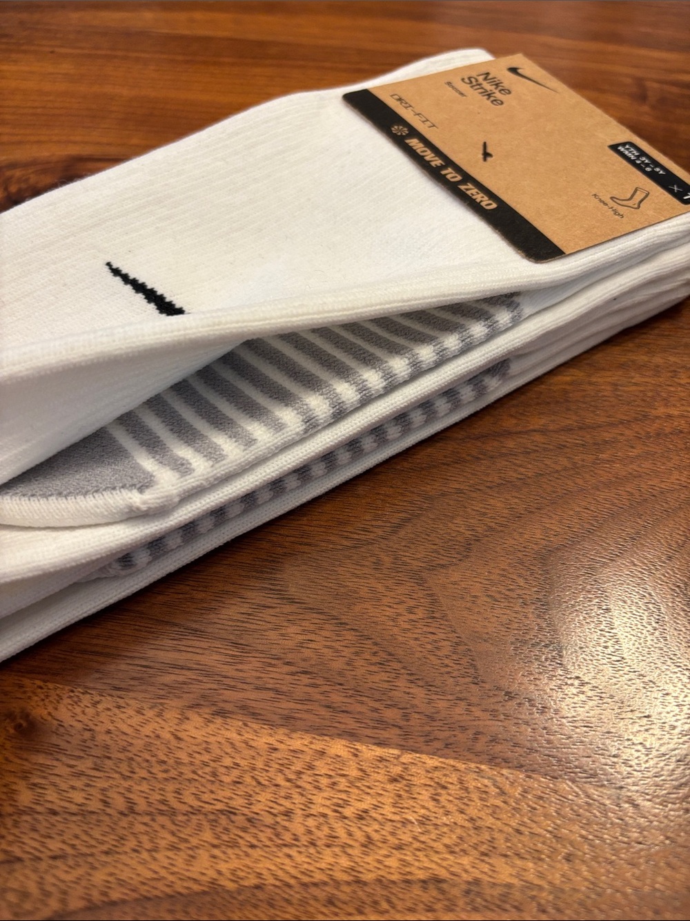 NWT New Nike Strike White Black Knee High Soccer Dri-Fit Socks Size W 4-6 - Picture 4 of 6